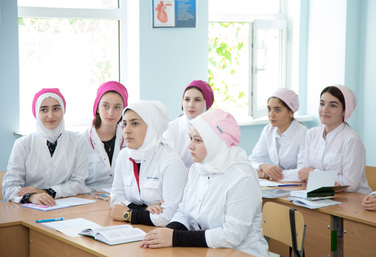 Студенты на лекции