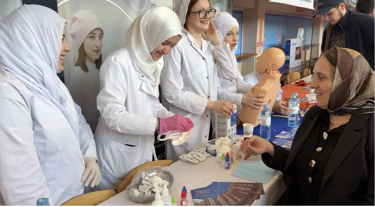 Участие колледжа в ярмарке трудоустройства «Работа России. Время возможностей»